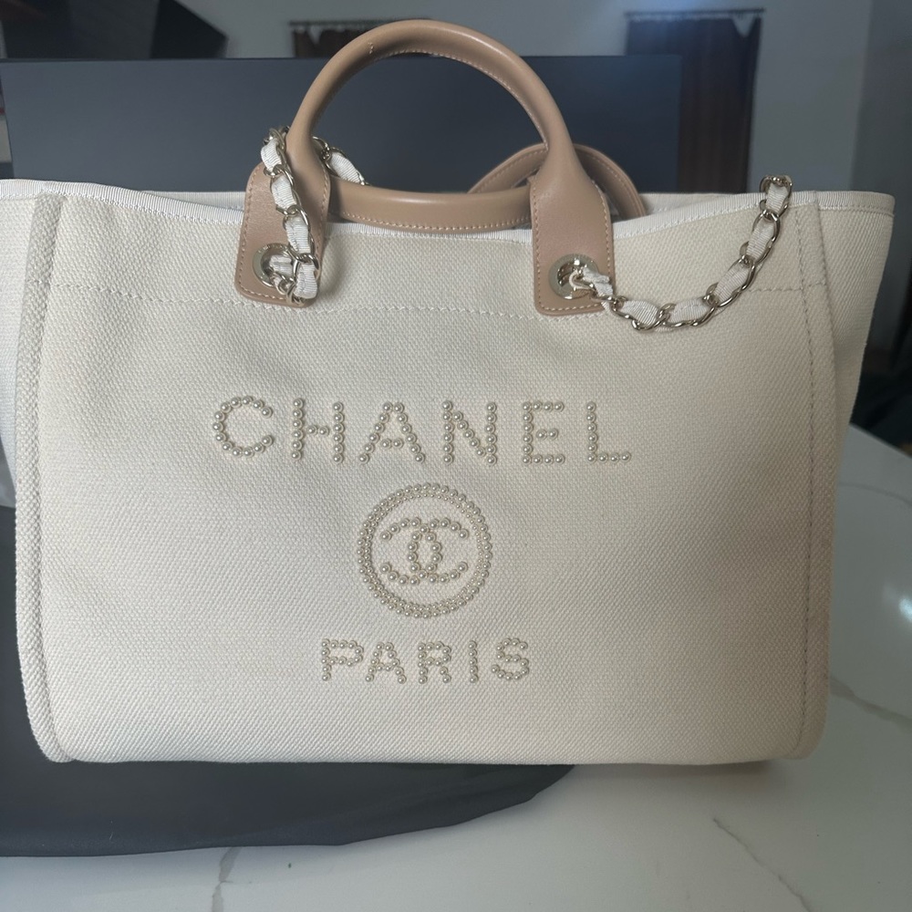 Chanel Deauville tote - Picture 2 of 12